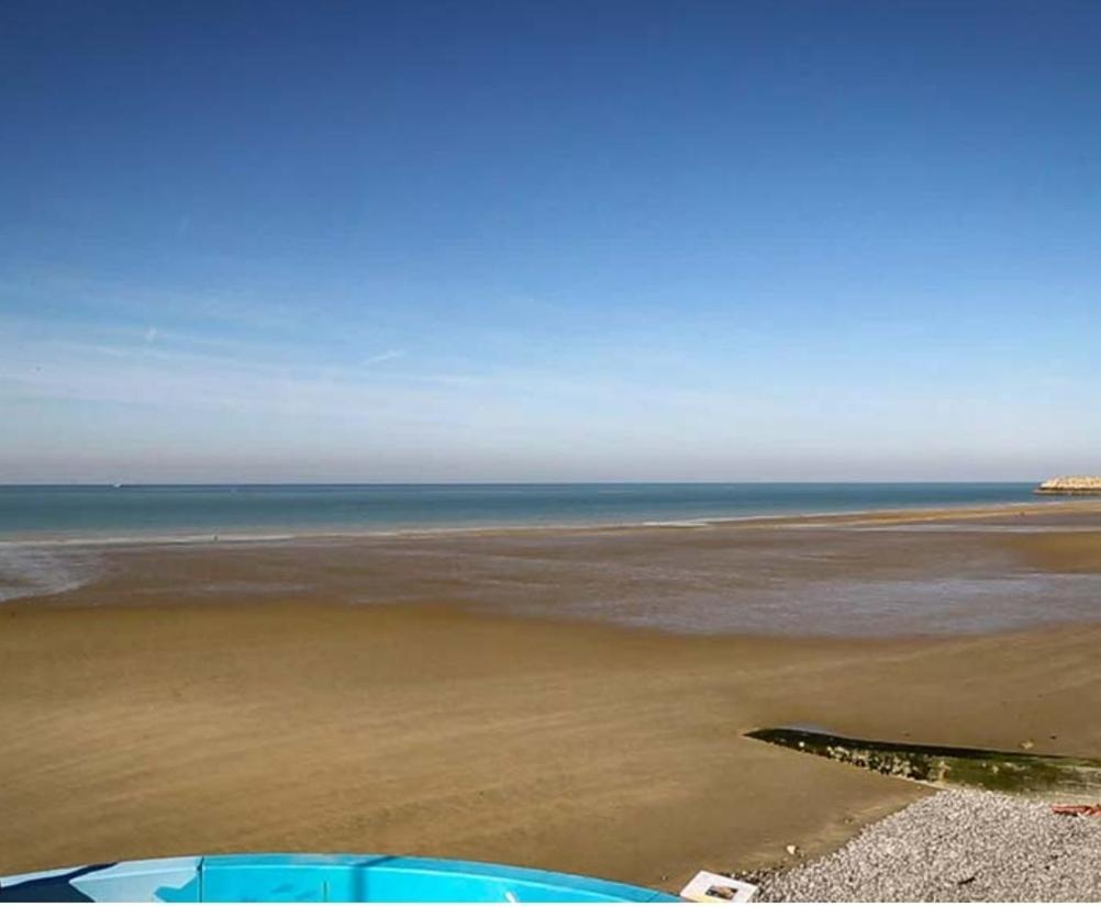 Bienvenue Chez Anais ! Hotell Biville-sur-Mer Exteriör bild